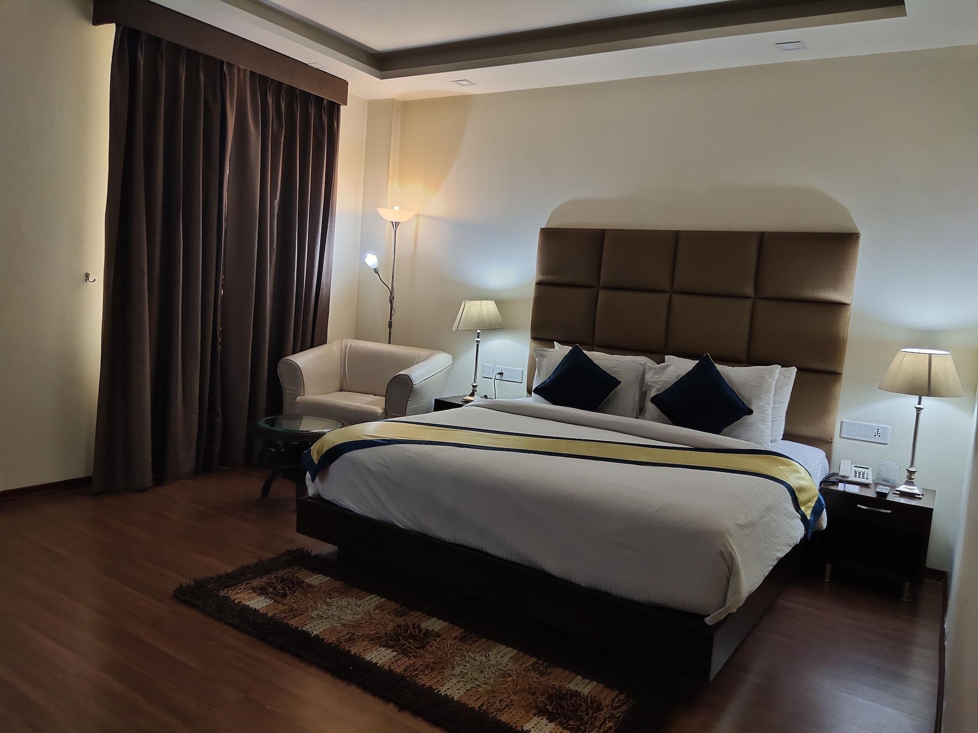 Days Hotel By Wyndham, ג'לנדהר מראה חיצוני תמונה