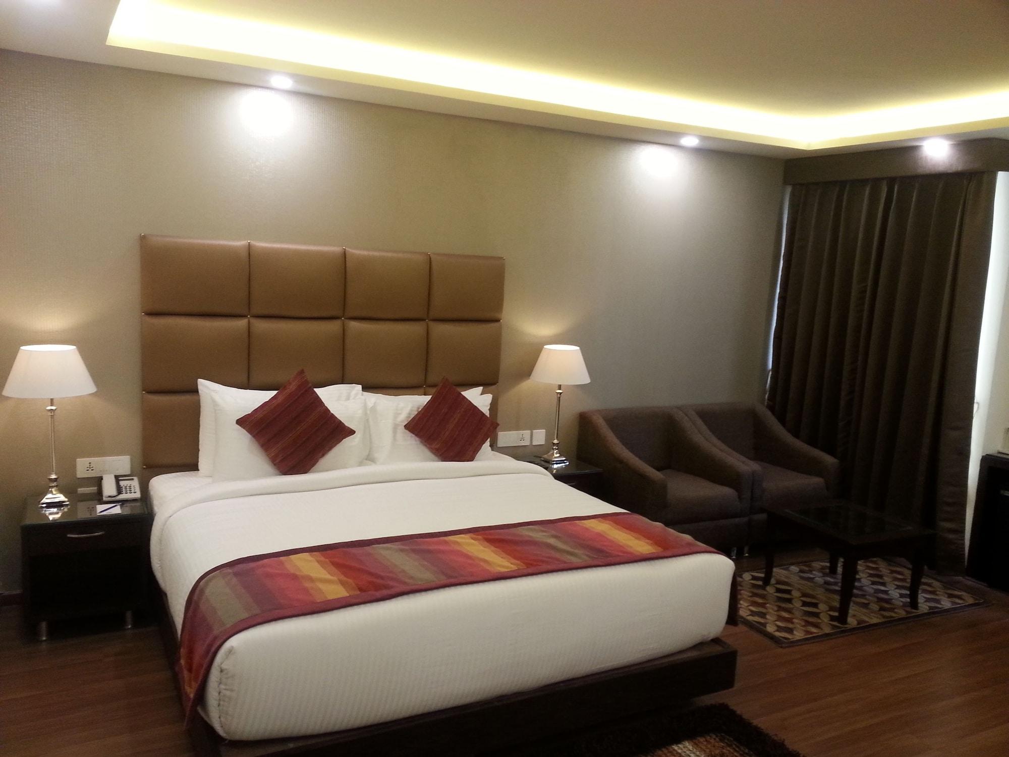 Days Hotel By Wyndham, ג'לנדהר מראה חיצוני תמונה