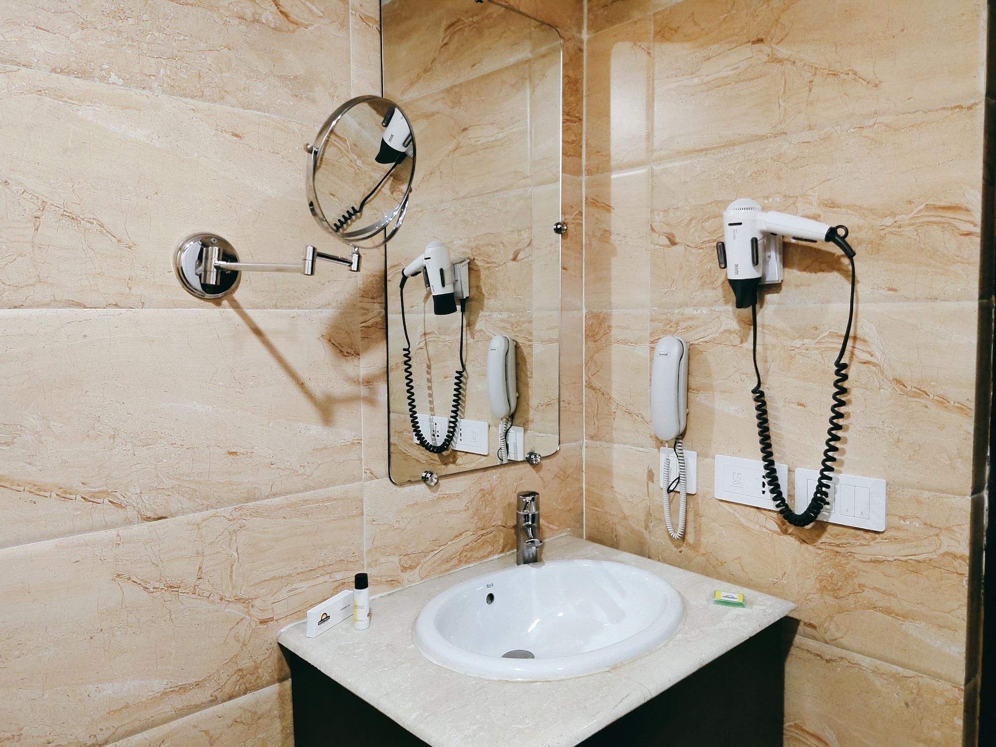 Days Hotel By Wyndham, ג'לנדהר מראה חיצוני תמונה