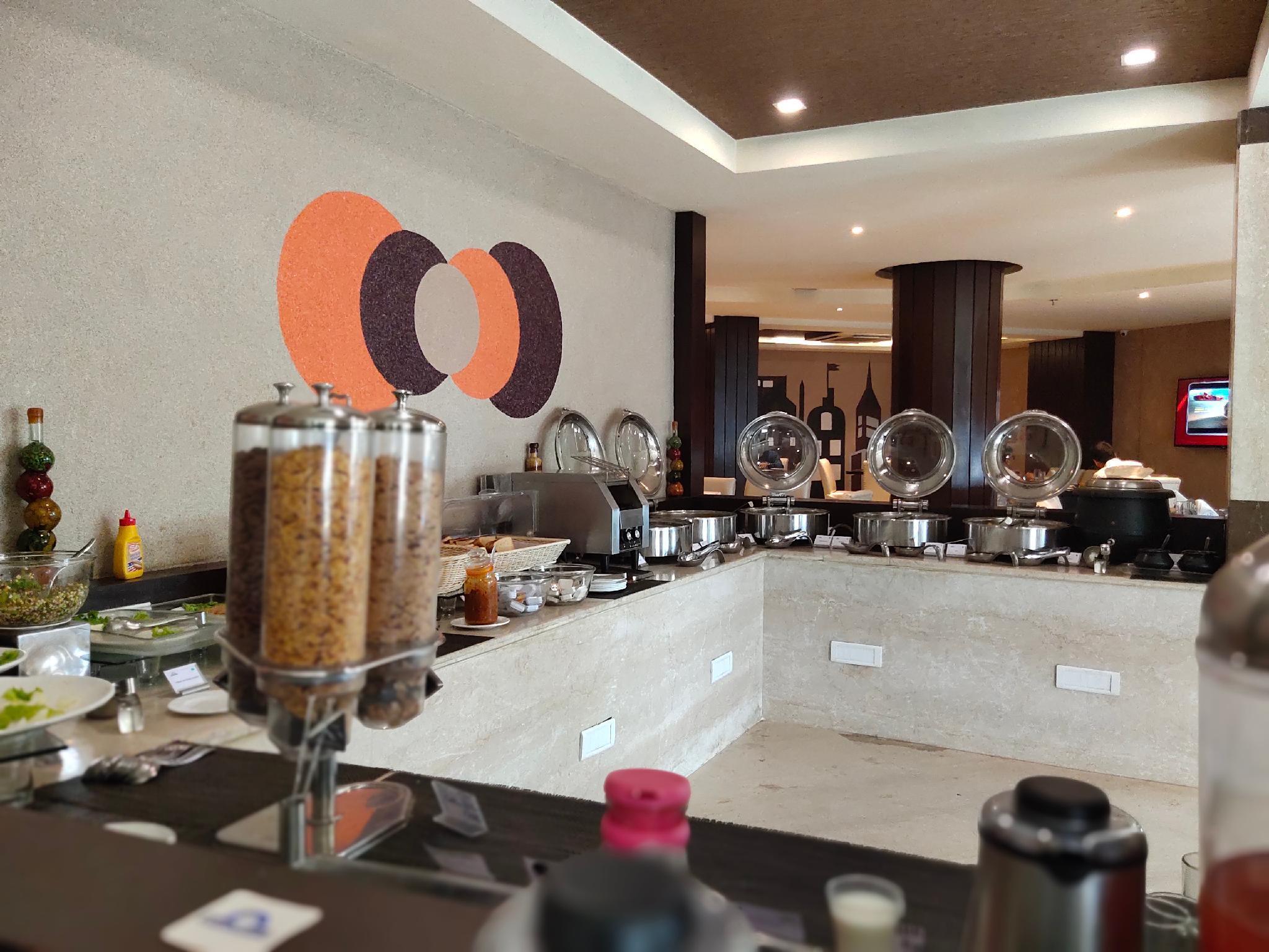 Days Hotel By Wyndham, ג'לנדהר מראה חיצוני תמונה