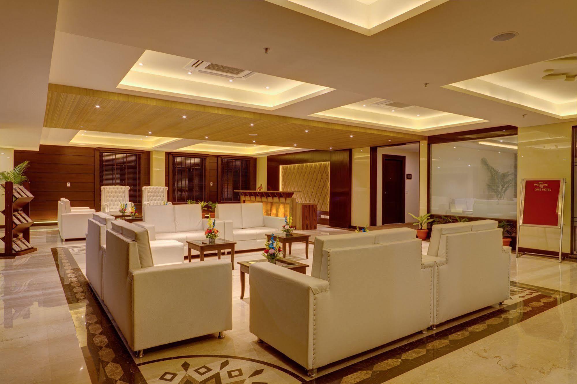 Days Hotel By Wyndham, ג'לנדהר מראה חיצוני תמונה