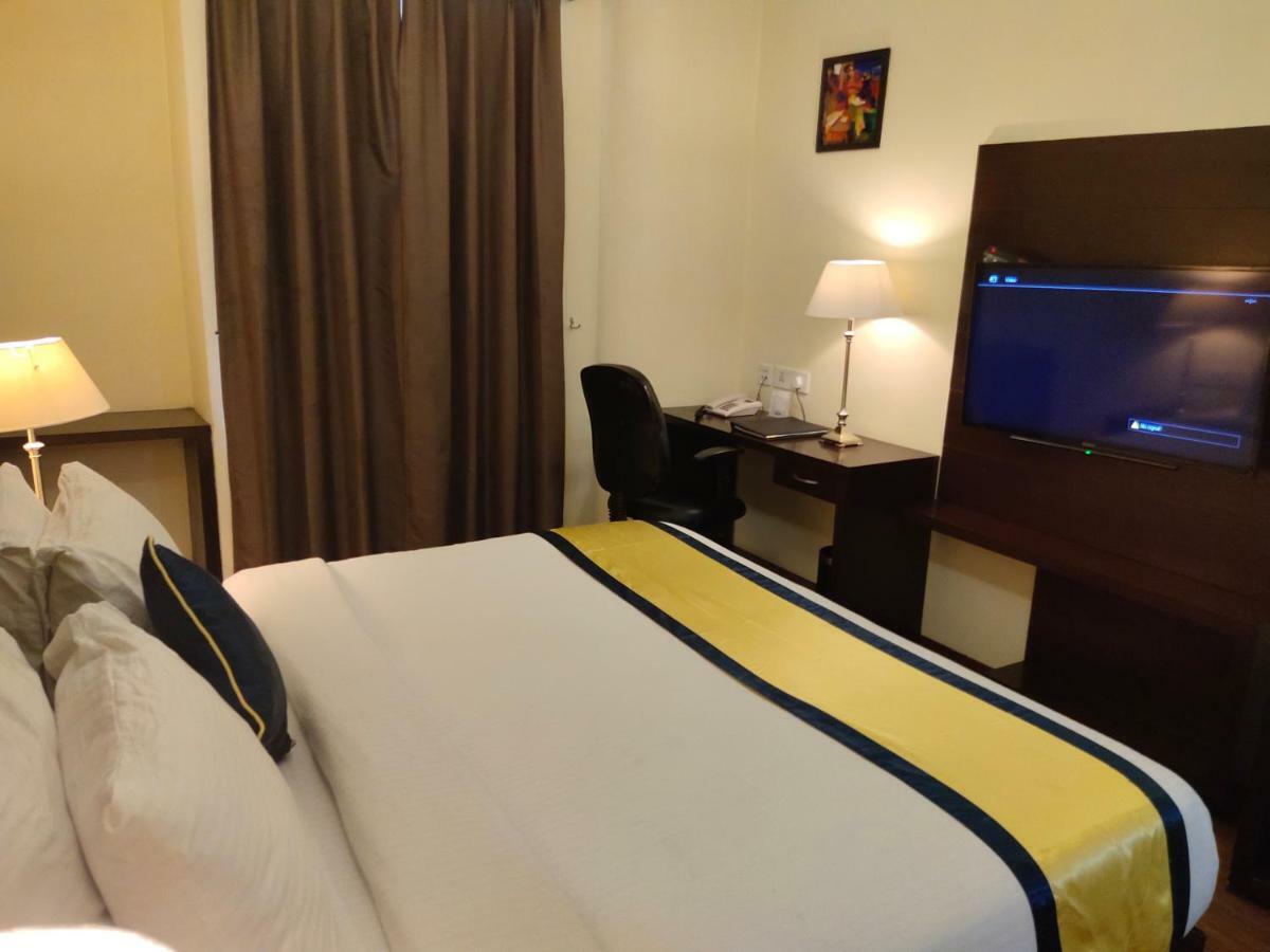 Days Hotel By Wyndham, ג'לנדהר מראה חיצוני תמונה
